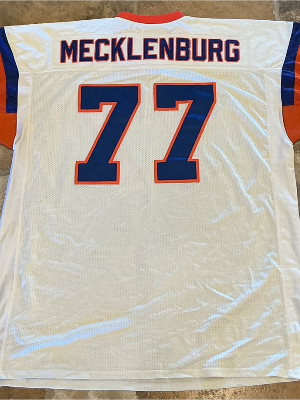 Denver Broncos Karl Mecklenburg #77 NFL Throwback Jersey. - Picture 2 of 3